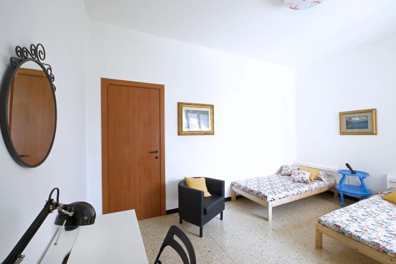 Casa Nonna Vera ลาสเปเซีย ภายนอก รูปภาพ
